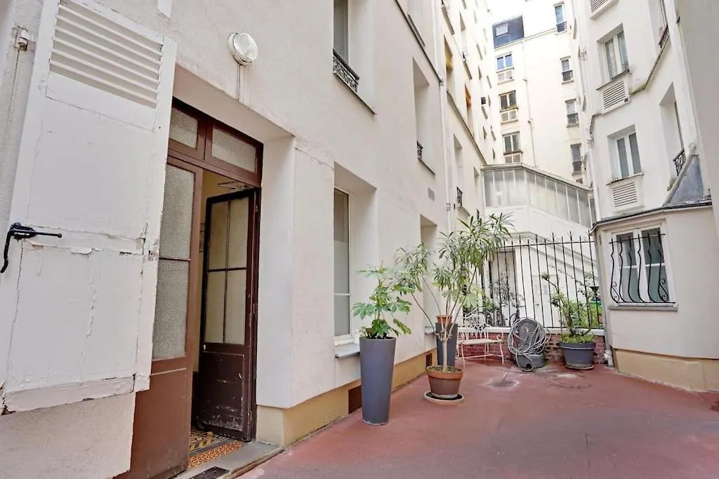 Appartement Au Centre De Paris Tout Equipe